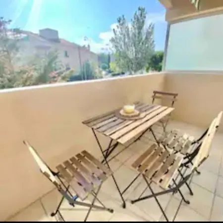 Joli Studio 4 Pers. A 2 Pas De La Climatise *