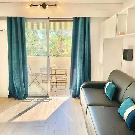 Joli Studio 4 Pers. A 2 Pas De La Climatise Apartment